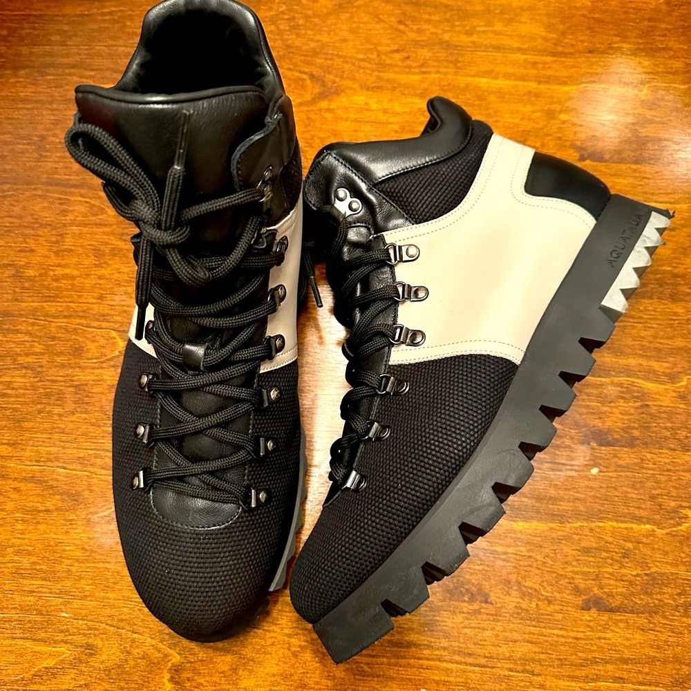 AQUATALIA DARIA WATER RESISTANT LEATHER/ NYLON HIKING BOOTS Black and Taupe S 12